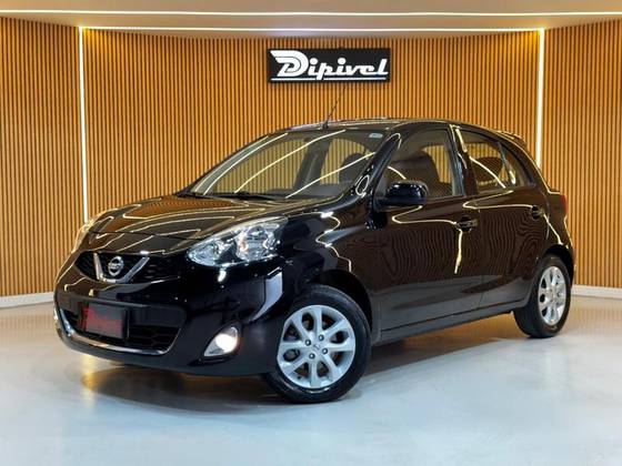 NISSAN MARCH 1.0 SV 16V FLEX 4P MANUAL NISSAN MARCH 1.0 SV 16V FLEX 4P MANUAL